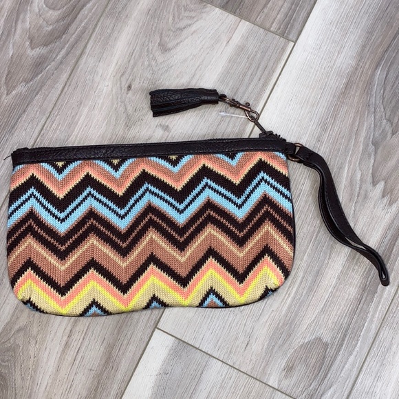 Missoni for Target Handbags - Missoni for target wool blend knit chevron clutch bag